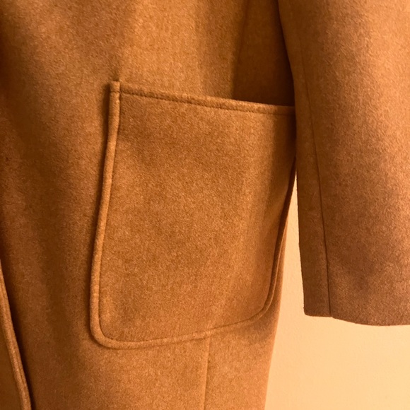 Tan coat old navy XL - Picture 6 of 10